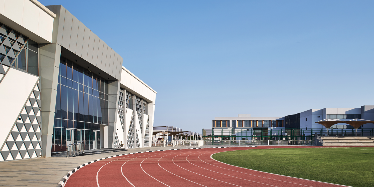 INTERNATIONAL SCHOOL OF  CHOUEIFAT