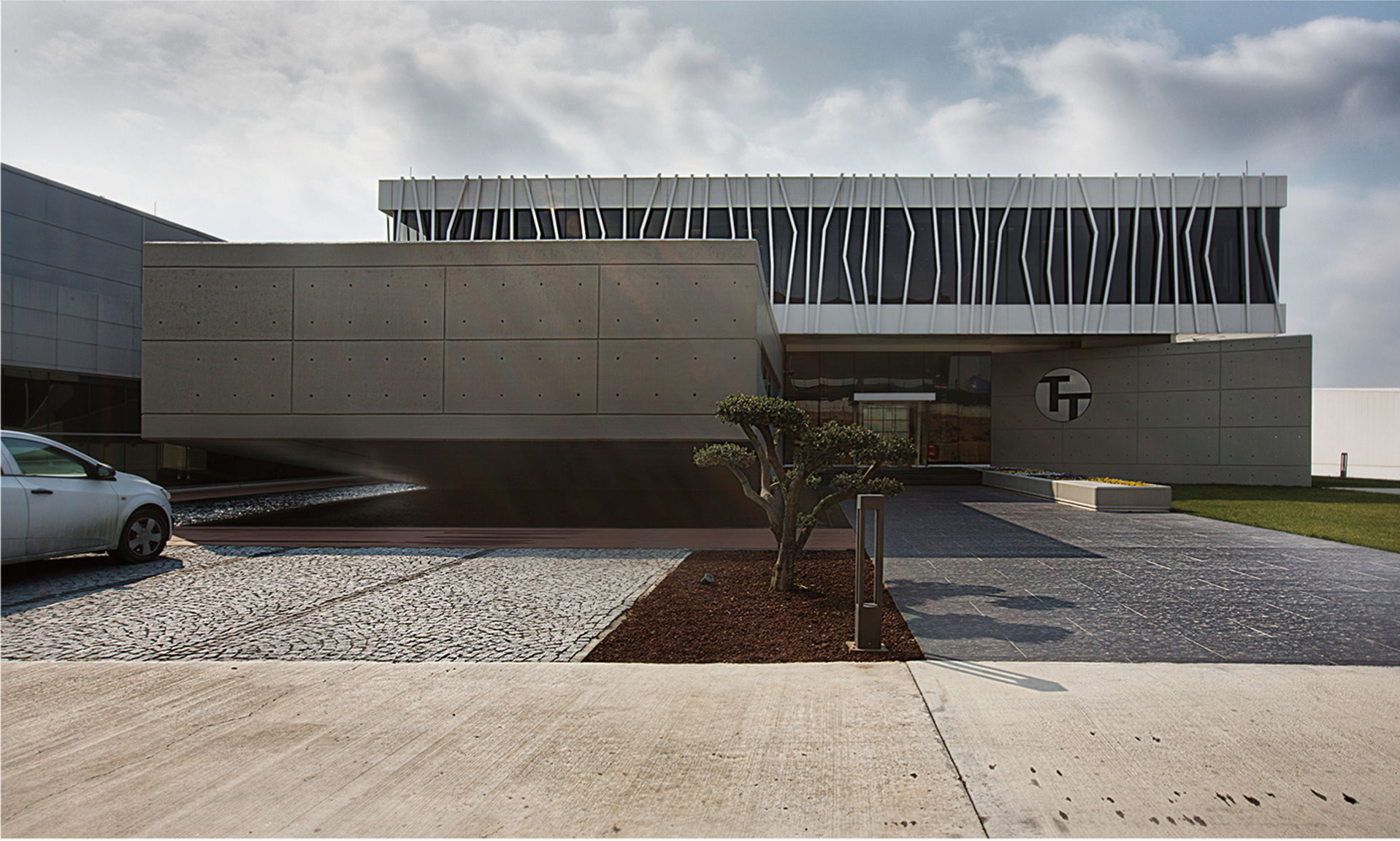 TAEGUTEC OFFICE BUILDING