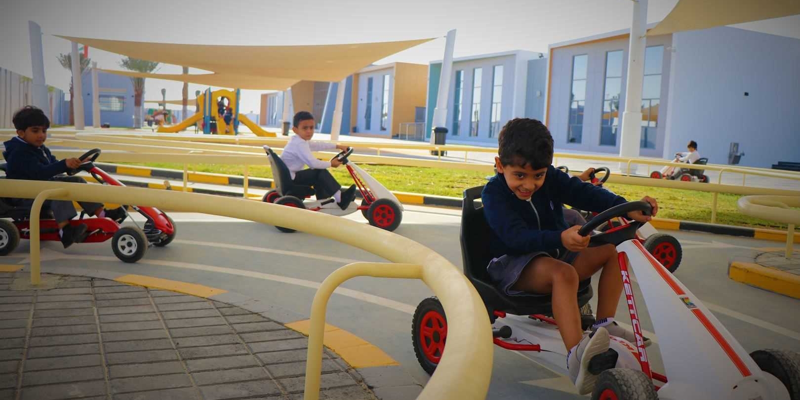 INTERNATIONAL SCHOOL OF  CHOUEIFAT